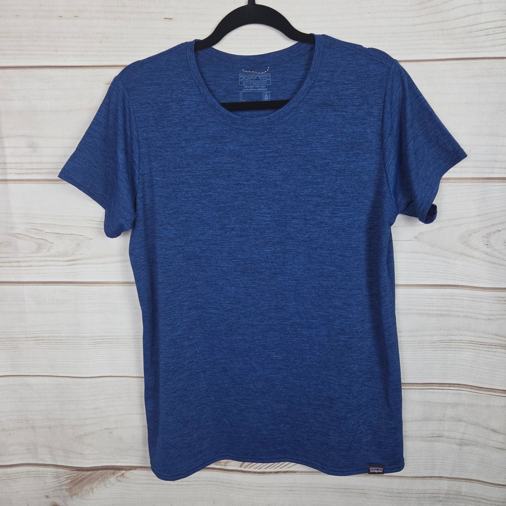Patagonia Shirt Women Large Blue Capilene Cool Daily Tagless Crewneck Tee Jersey